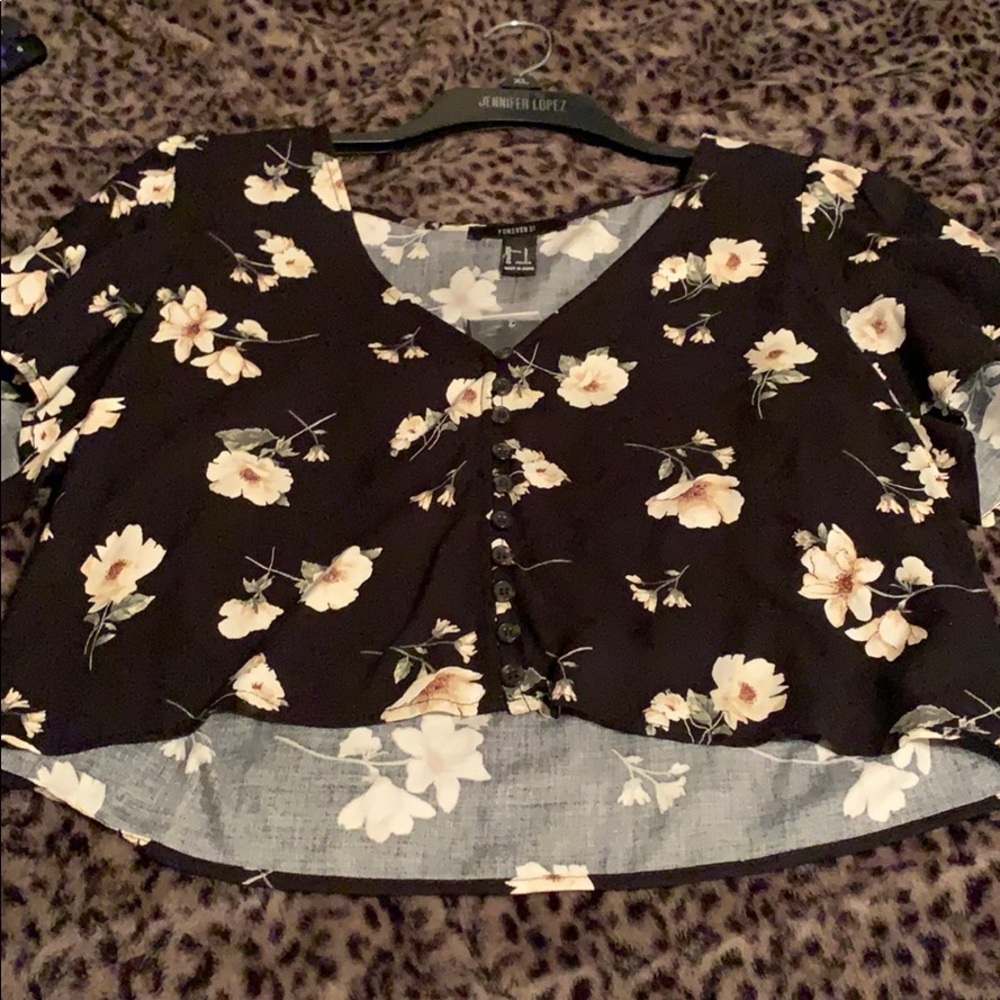 Cute black floral crop top
